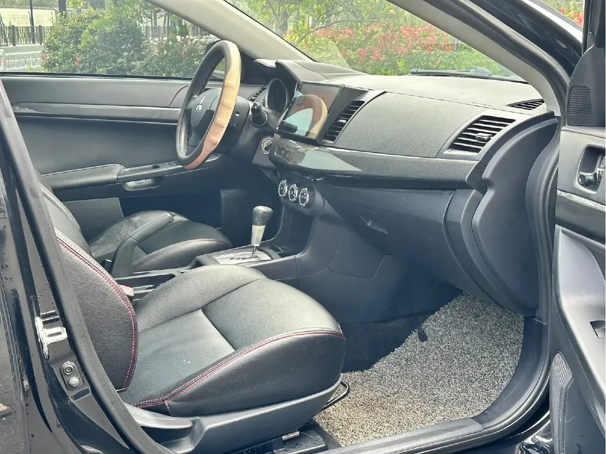 2014 Mitsubishi Lancer EX 1.8L 136HP L4 CVT,autocango,china used car exporter,china ev exporter,chinese used car exporter,chinese used ev exporter