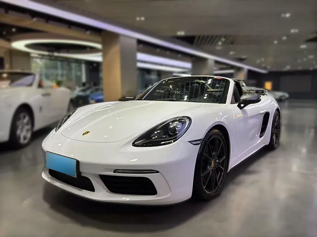 2019 Porsche 718 2.0T 300HP H4 7DCT