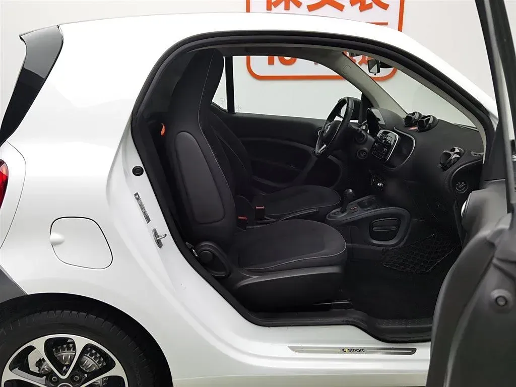 2015 Smart smart fortwo 1.0L 71HP L3 6DCT,autocango,china used car exporter,china ev exporter,chinese used car exporter,chinese used ev exporter