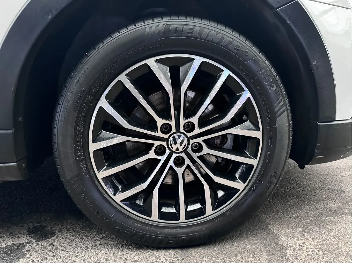 2014 Volkswagen Cross Lavida 1.6L 110HP L4 6AT,autocango,china used car exporter,china ev exporter,chinese used car exporter,chinese used ev exporter