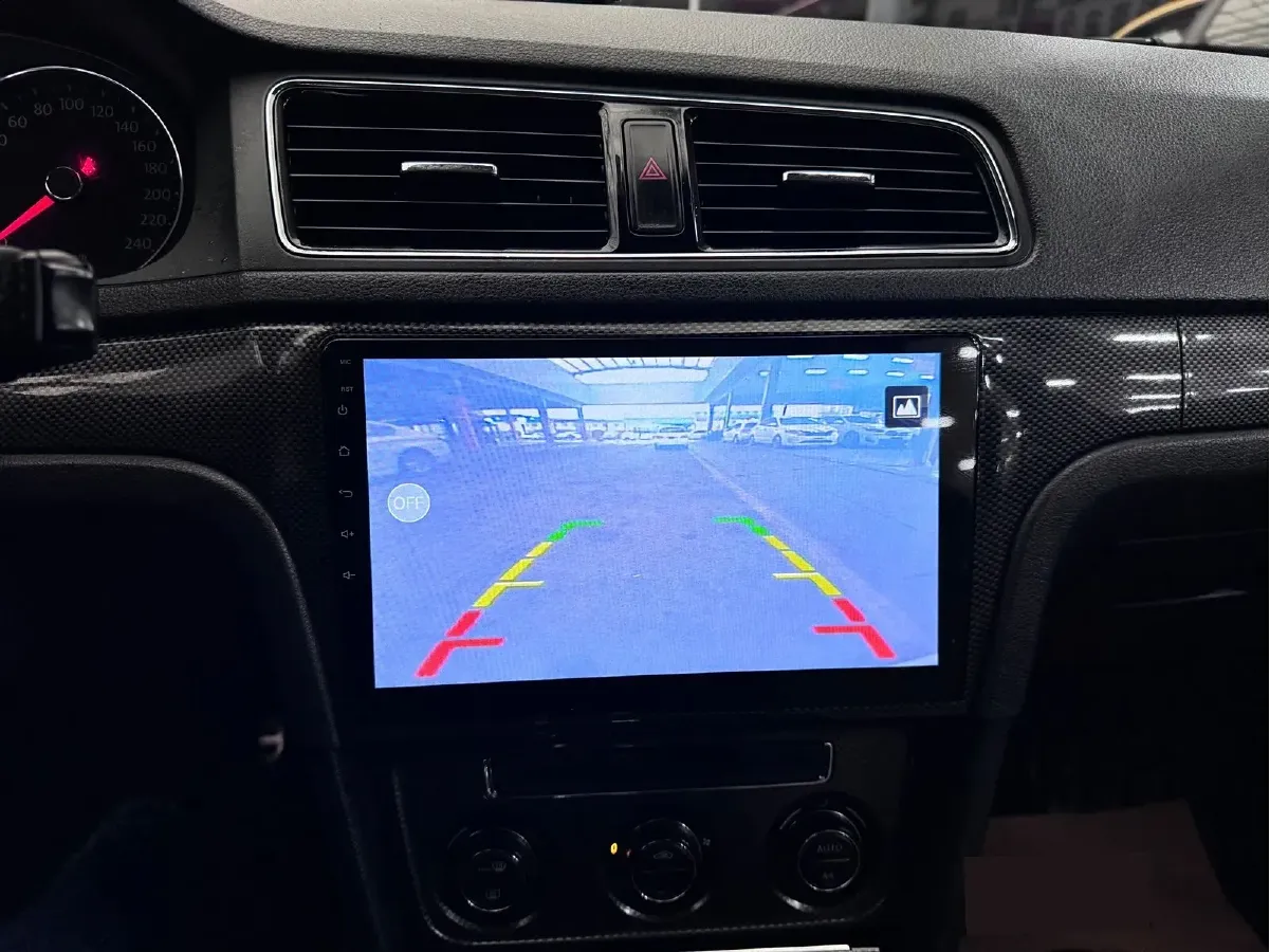 2014 Volkswagen Cross Lavida 1.6L 110HP L4 6AT,autocango,china used car exporter,china ev exporter,chinese used car exporter,chinese used ev exporter