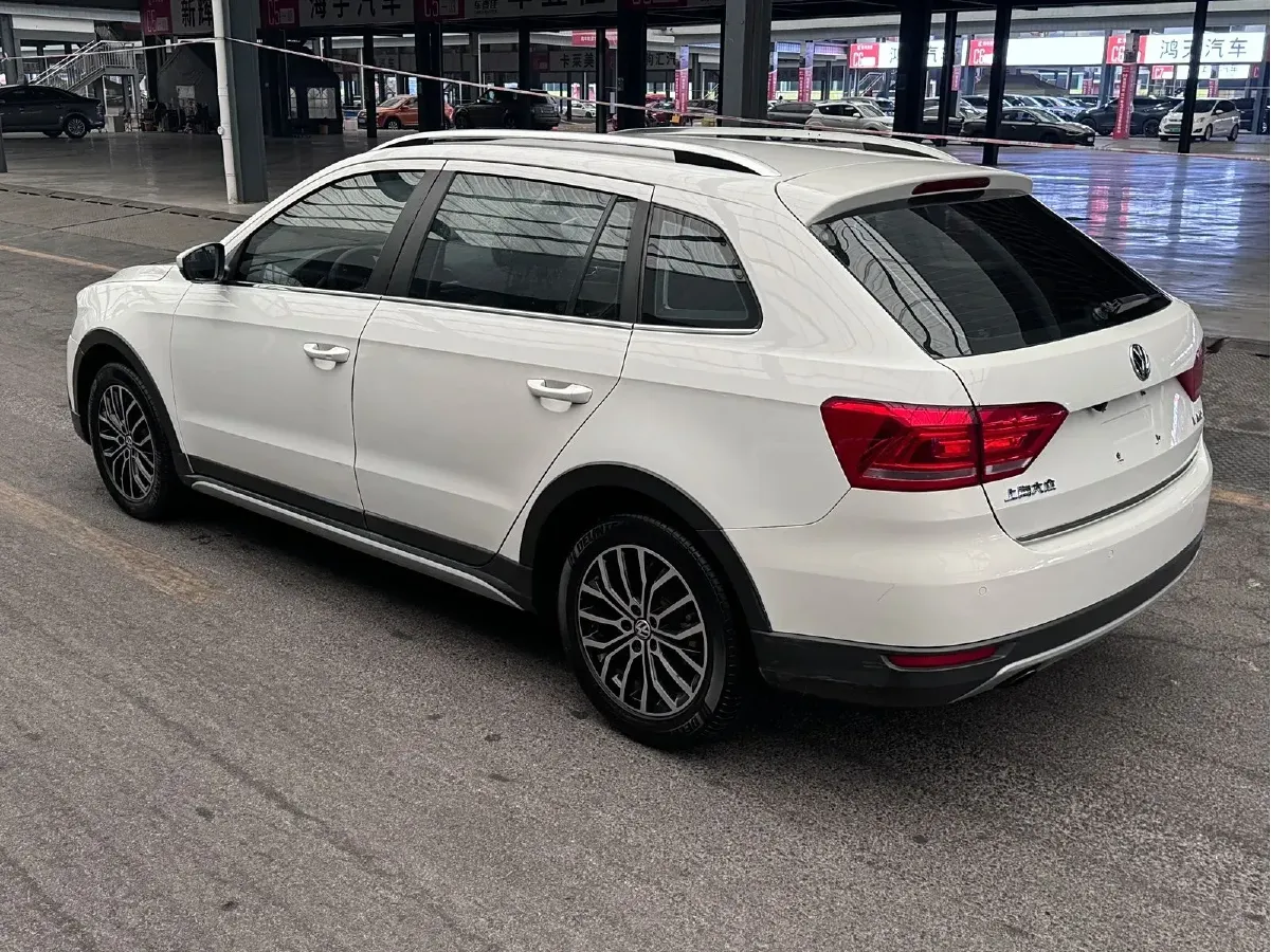 2014 Volkswagen Cross Lavida 1.6L 110HP L4 6AT,autocango,china used car exporter,china ev exporter,chinese used car exporter,chinese used ev exporter