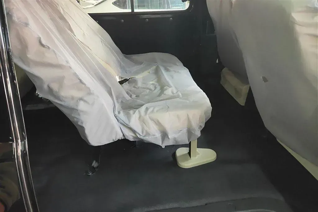 2023 DongFeng Forthing LingZhi 1.6L 116HP L4 5MT,autocango,china used car exporter,china ev exporter,chinese used car exporter,chinese used ev exporter