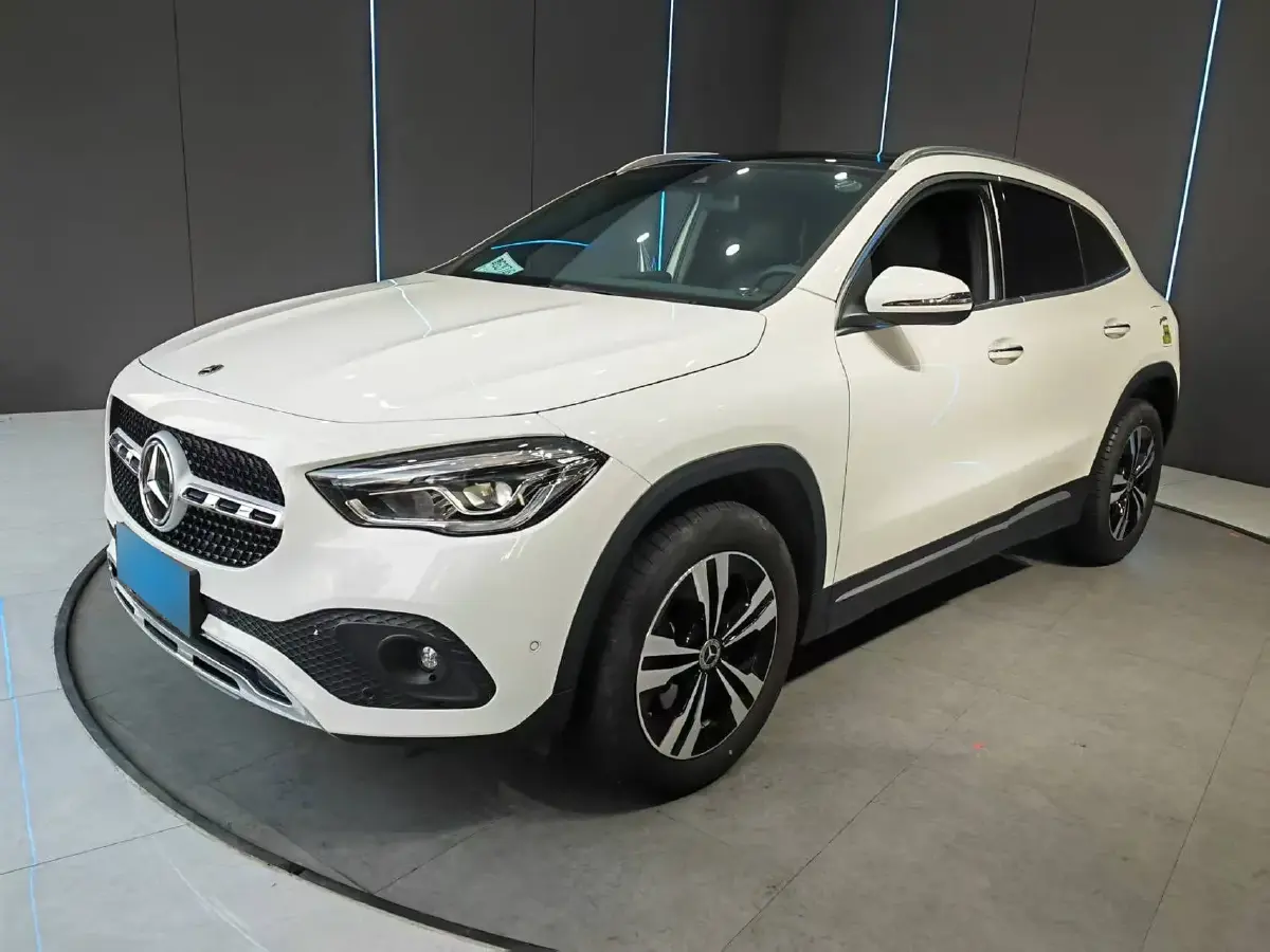2022 Mercedes-Benz GLA Class 1.3T 163HP L4 7DCT
