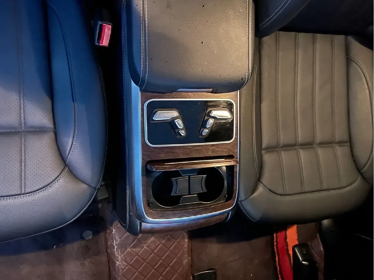 2020 BeiJing BJ90 3.0T 333HP V6 9AT,autocango,china used car exporter,china ev exporter,chinese used car exporter,chinese used ev exporter