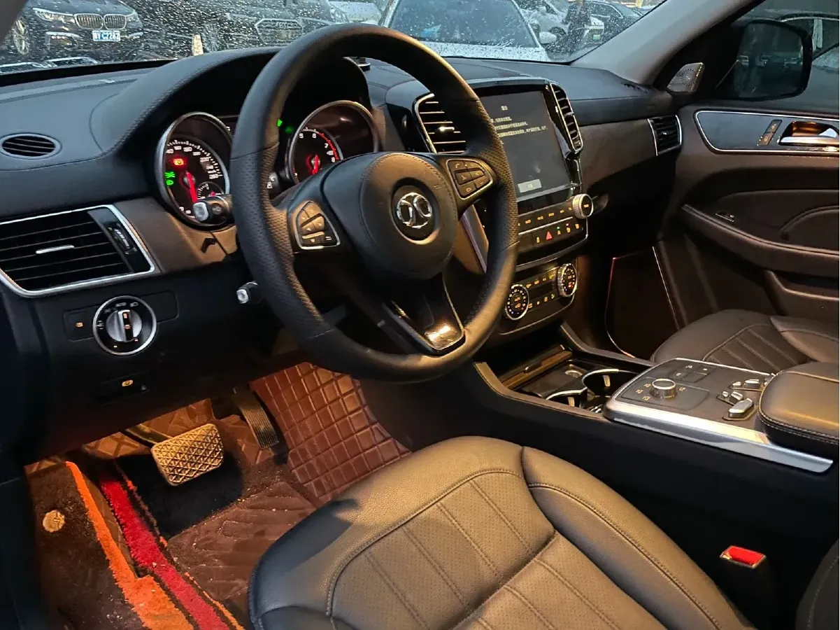 2020 BeiJing BJ90 3.0T 333HP V6 9AT,autocango,china used car exporter,china ev exporter,chinese used car exporter,chinese used ev exporter