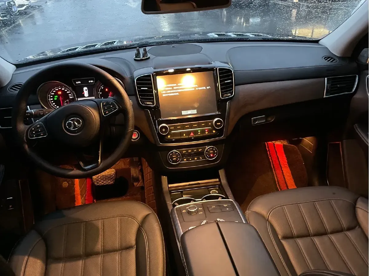 2020 BeiJing BJ90 3.0T 333HP V6 9AT,autocango,china used car exporter,china ev exporter,chinese used car exporter,chinese used ev exporter