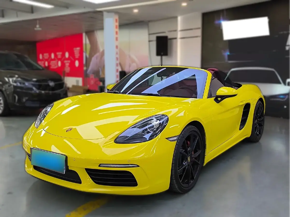 2022 Porsche 718 2.0T 250HP H4 7DCT