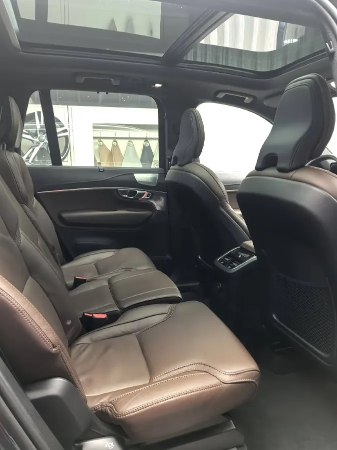 2023 Volvo XC90 PHEV 2.0T 310HP L4 8AT PHEV 18.831KWH,autocango,china used car exporter,china ev exporter,chinese used car exporter,chinese used ev exporter