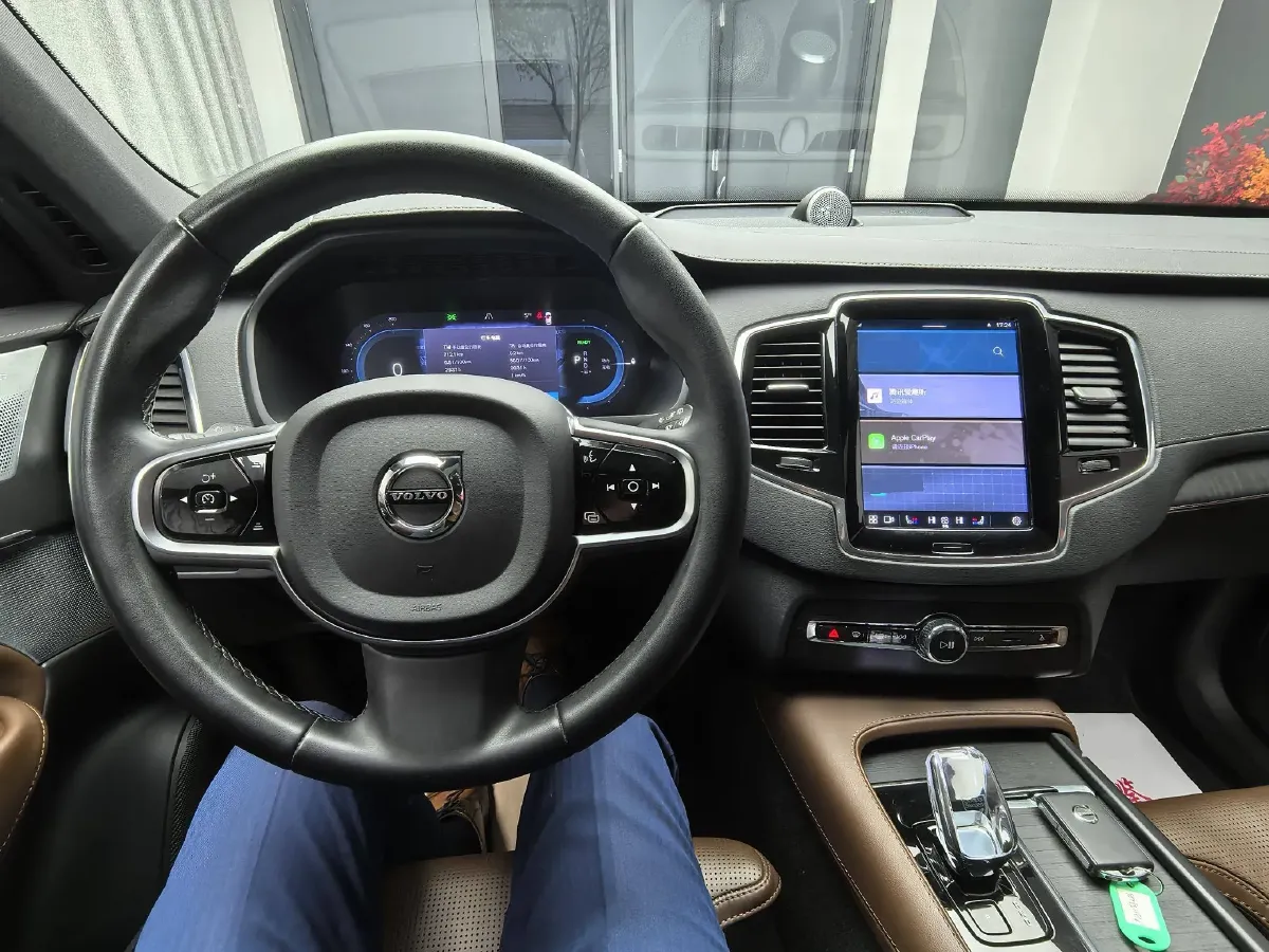 2023 Volvo XC90 PHEV 2.0T 310HP L4 8AT PHEV 18.831KWH,autocango,china used car exporter,china ev exporter,chinese used car exporter,chinese used ev exporter