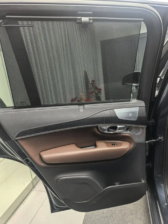 2023 Volvo XC90 PHEV 2.0T 310HP L4 8AT PHEV 18.831KWH,autocango,china used car exporter,china ev exporter,chinese used car exporter,chinese used ev exporter