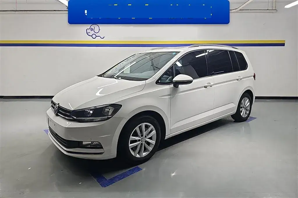 2018 Volkswagen Touran 1.4T 150HP L4 7DCT