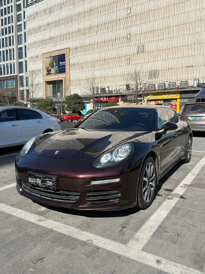 2016 Porsche Panamera 3.0T 320HP V6 7DCT