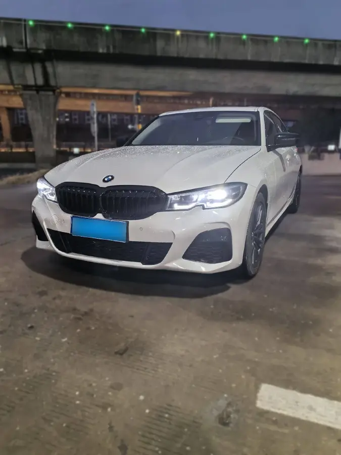 2020 BMW 3 Series 2.0T 184HP L4 8AT