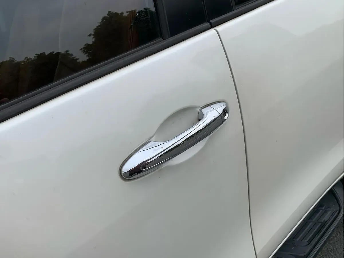 2016 Toyota Fortuner 2.7L 163HP L4 6AT,autocango,china used car exporter,china ev exporter,chinese used car exporter,chinese used ev exporter