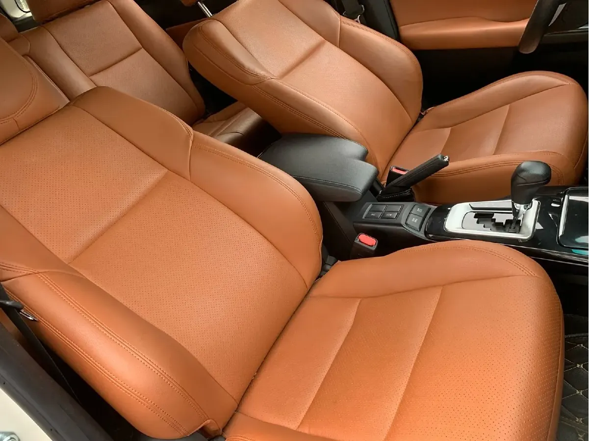 2016 Toyota Fortuner 2.7L 163HP L4 6AT,autocango,china used car exporter,china ev exporter,chinese used car exporter,chinese used ev exporter