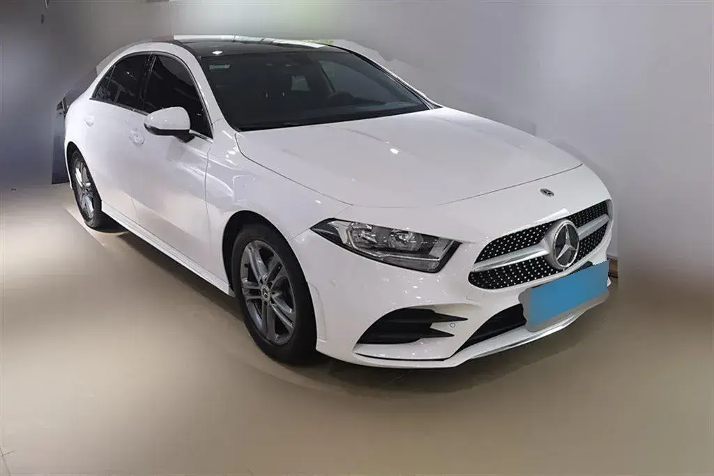 2020 Mercedes-Benz A Class 1.3T 136HP L4 7DCT