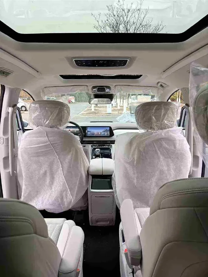 2024 JAC Refine RefineRF8 PHEV 1.5T 163HP L4 3DHT PHEV 27.6KWH,autocango,china used car exporter,china ev exporter,chinese used car exporter,chinese used ev exporter