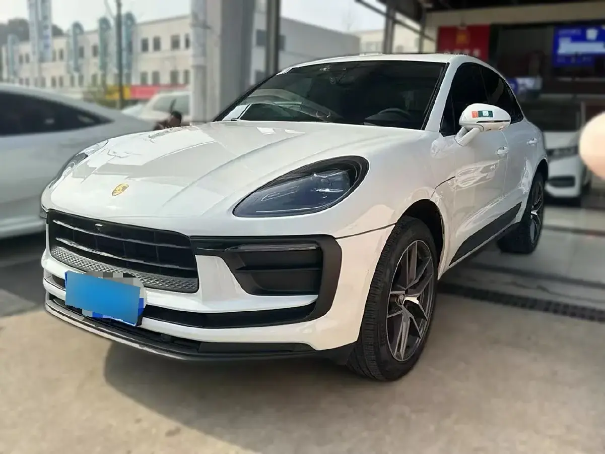2022 Porsche Macan 2.0T 265HP L4 7DCT
