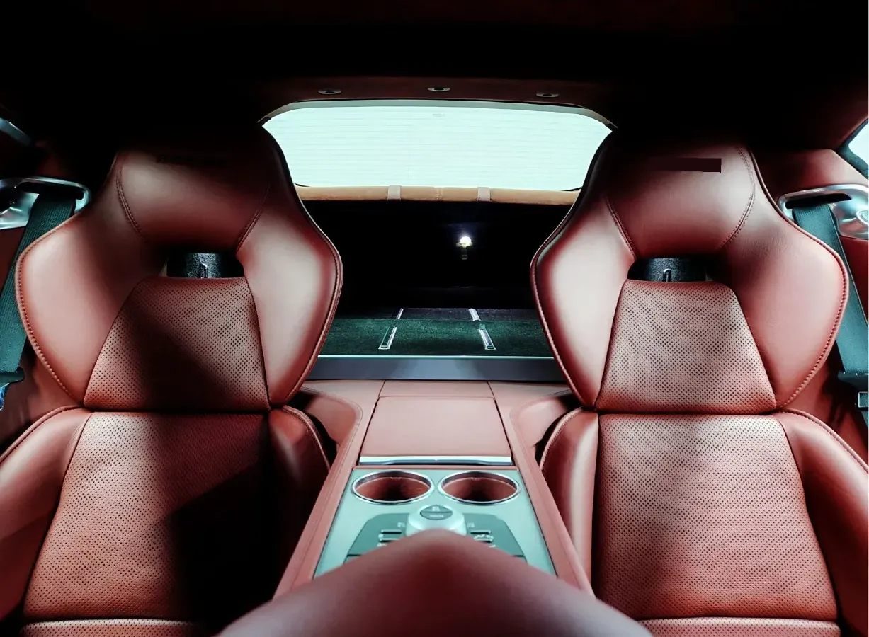 2010 Aston Martin Rapide 6.0L 477HP V12 6AT,autocango,china used car exporter,china ev exporter,chinese used car exporter,chinese used ev exporter