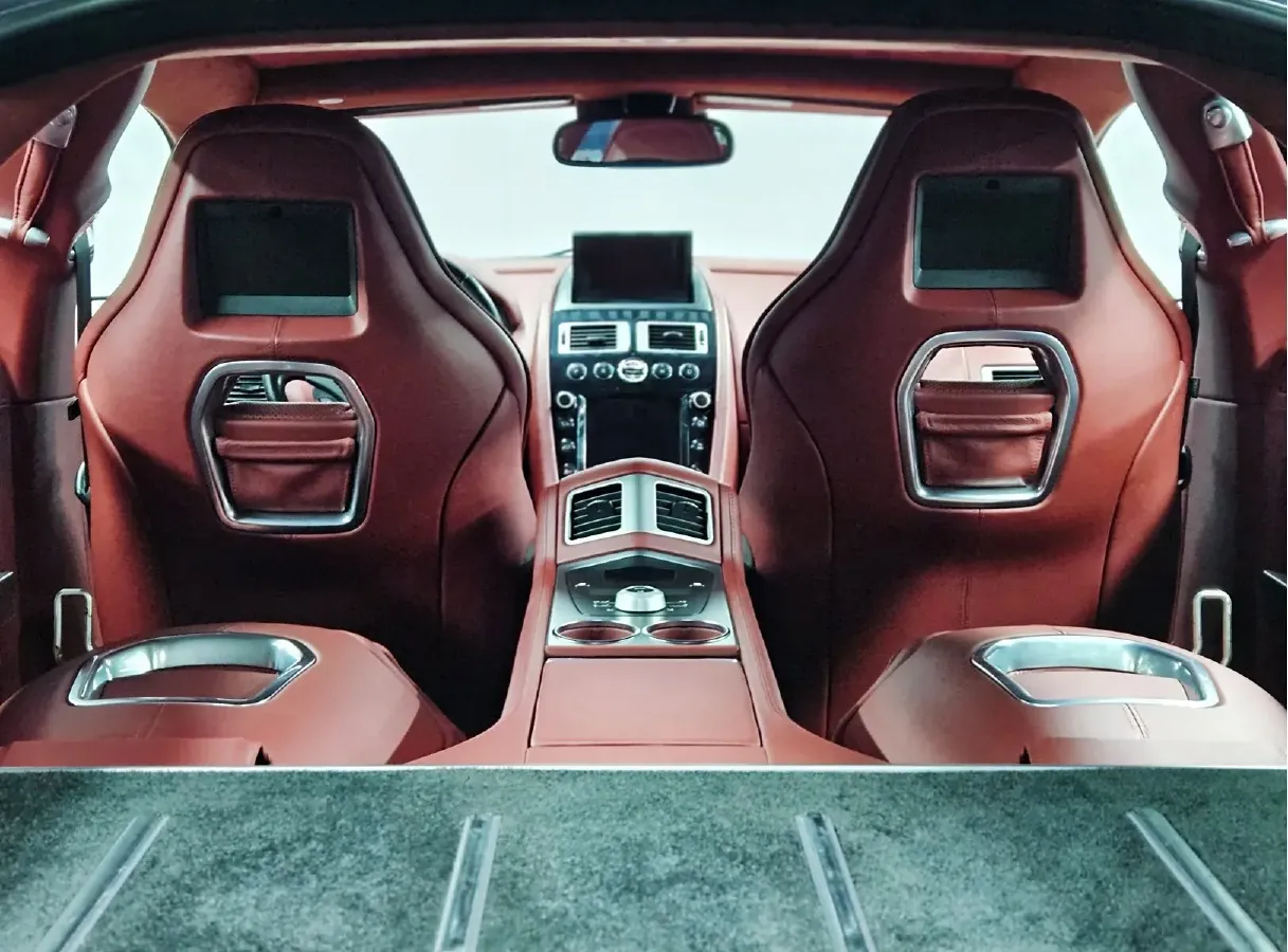 2010 Aston Martin Rapide 6.0L 477HP V12 6AT,autocango,china used car exporter,china ev exporter,chinese used car exporter,chinese used ev exporter