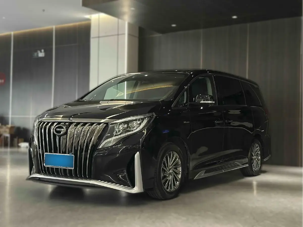 2021 GAC Trumpchi M8 2.0T 252HP L4 8AT