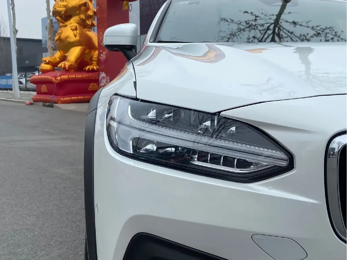 2024 Volvo V90 2.0T 250HP L4 8AT,autocango,china used car exporter,china ev exporter,chinese used car exporter,chinese used ev exporter