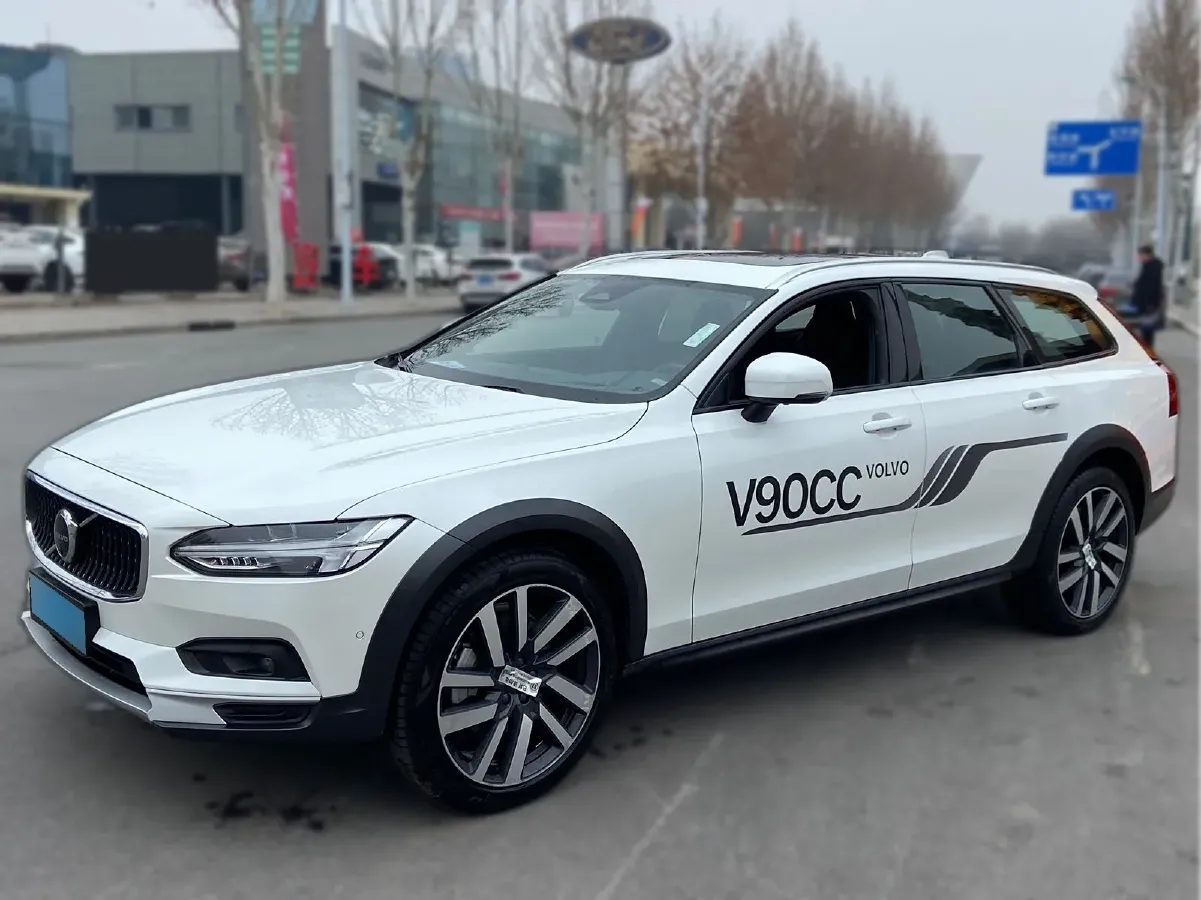 2024 Volvo V90 2.0T 250HP L4 8AT,autocango,china used car exporter,china ev exporter,chinese used car exporter,chinese used ev exporter