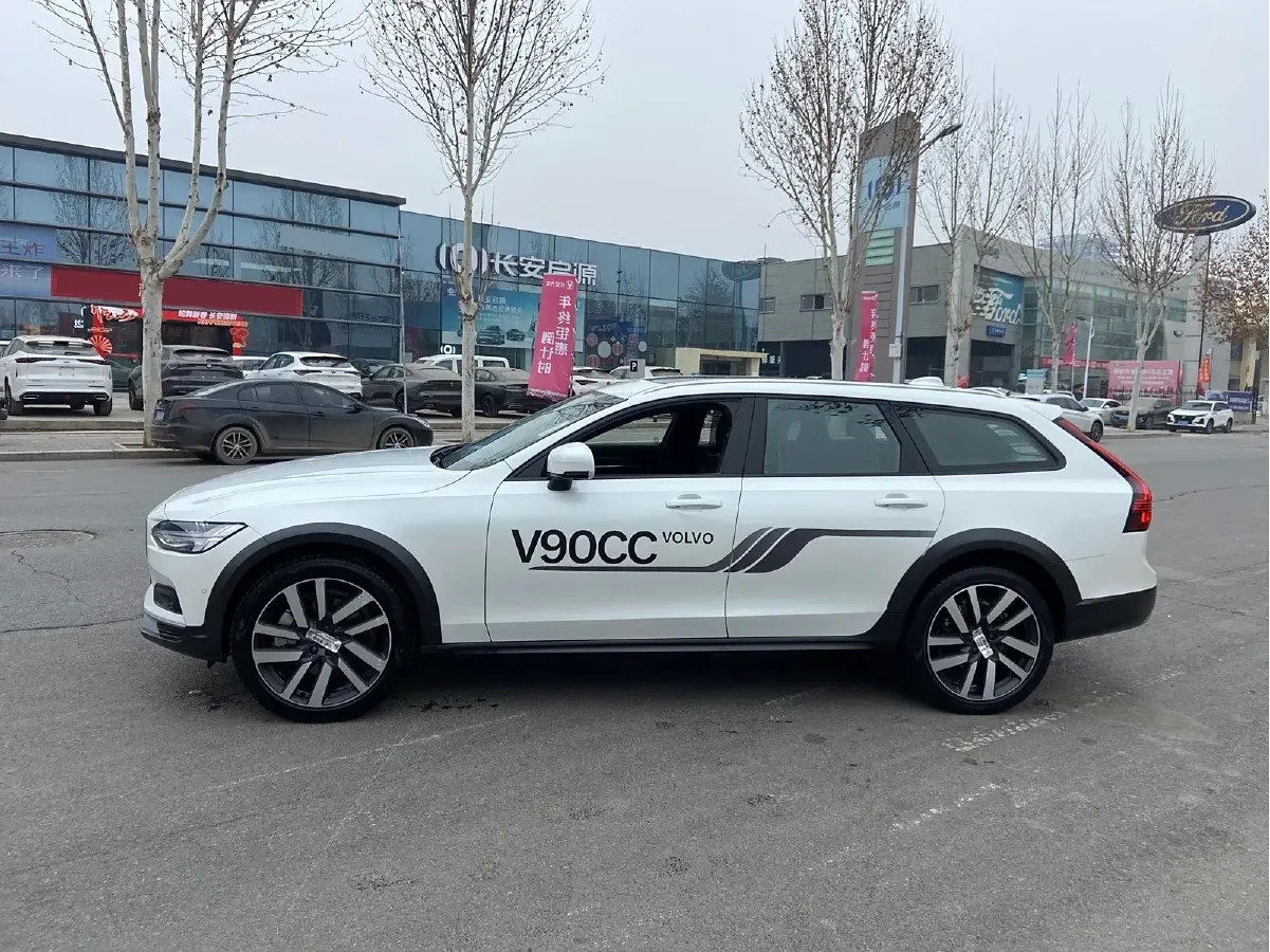 2024 Volvo V90 2.0T 250HP L4 8AT,autocango,china used car exporter,china ev exporter,chinese used car exporter,chinese used ev exporter