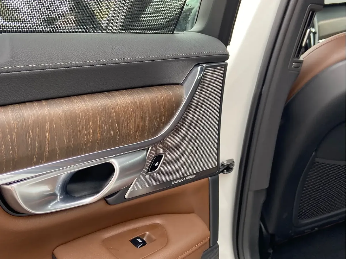 2024 Volvo V90 2.0T 250HP L4 8AT,autocango,china used car exporter,china ev exporter,chinese used car exporter,chinese used ev exporter