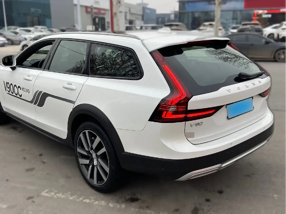 2024 Volvo V90 2.0T 250HP L4 8AT,autocango,china used car exporter,china ev exporter,chinese used car exporter,chinese used ev exporter