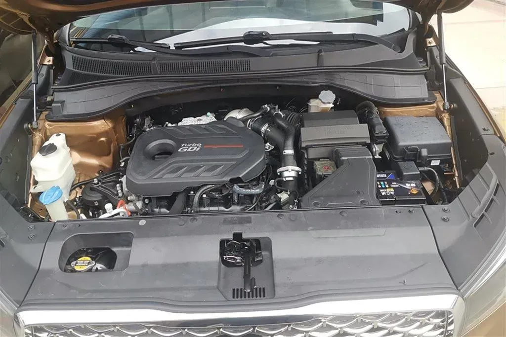 2017 Kia KX7 2.0T 241HP L4 6AT,autocango,china used car exporter,china ev exporter,chinese used car exporter,chinese used ev exporter