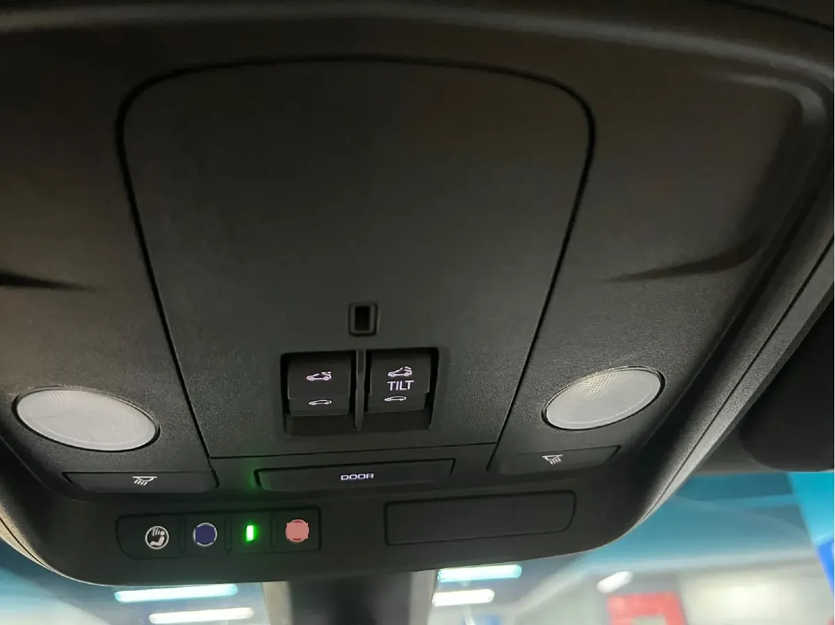 2014 Cadillac ATS 2.0T 276HP L4 6AT,autocango,china used car exporter,china ev exporter,chinese used car exporter,chinese used ev exporter