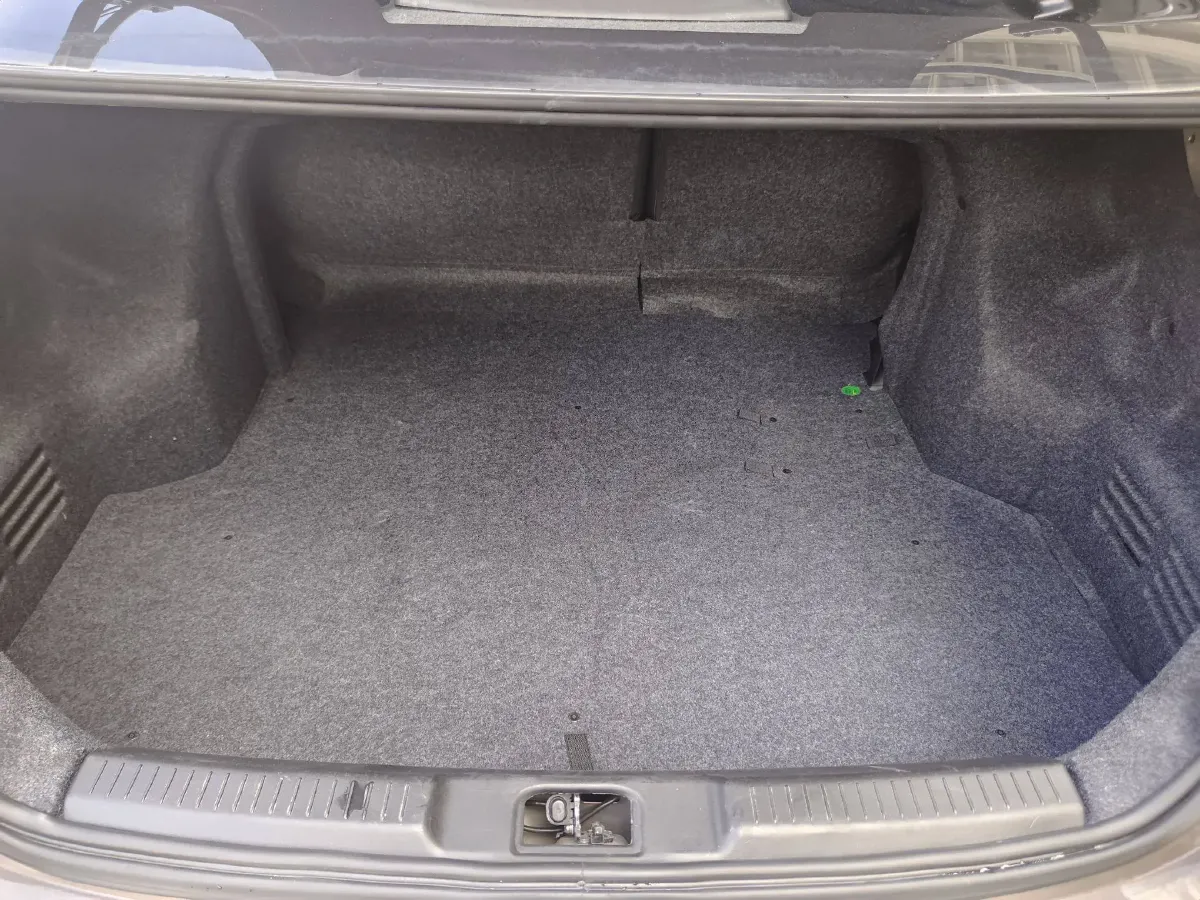 2016 Geely KingKong 1.5L 102HP L4 5MT,autocango,china used car exporter,china ev exporter,chinese used car exporter,chinese used ev exporter