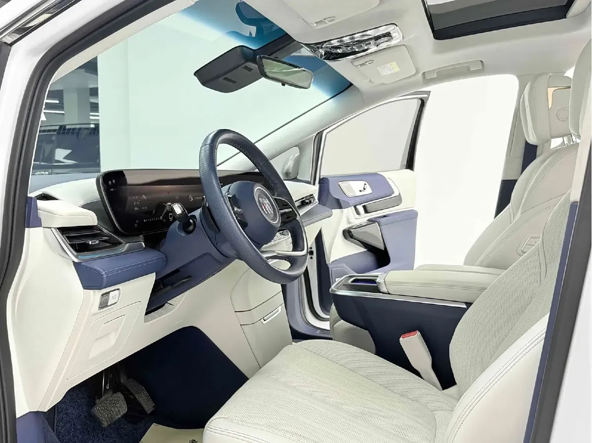 2023 Buick Century 2.0T 237HP L4 9AT,autocango,china used car exporter,china ev exporter,chinese used car exporter,chinese used ev exporter