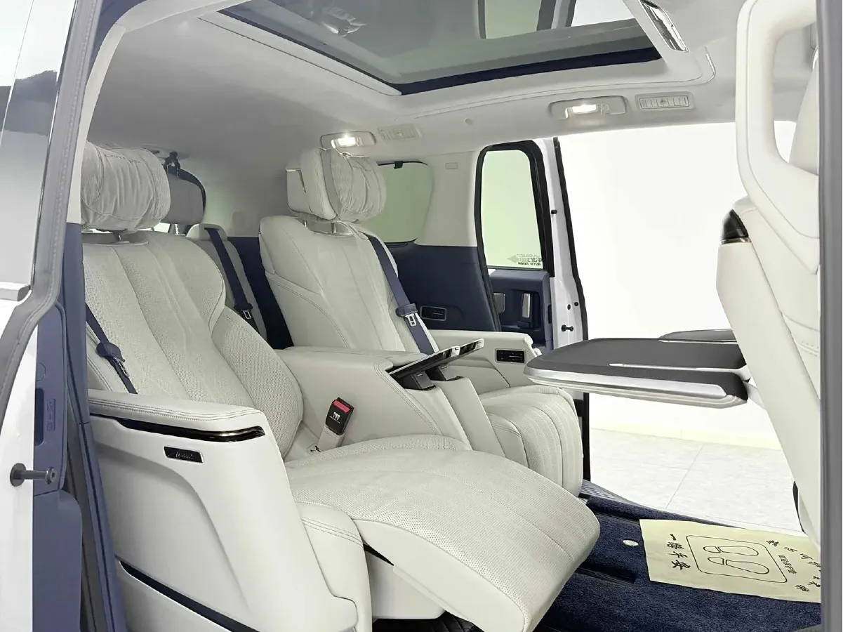 2023 Buick Century 2.0T 237HP L4 9AT,autocango,china used car exporter,china ev exporter,chinese used car exporter,chinese used ev exporter