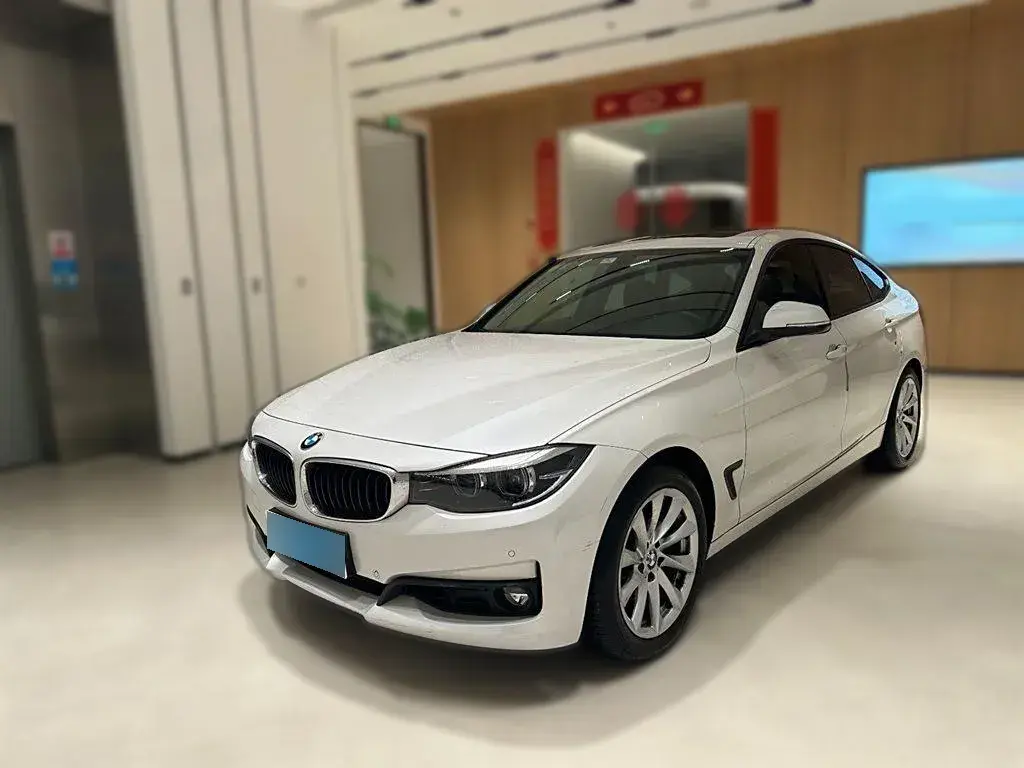 2018 BMW 3 Series GT 2.0T 184HP L4 8AT