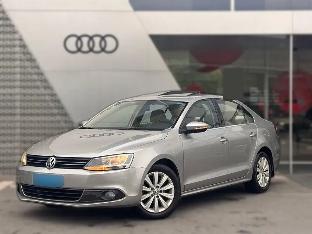 2014 Volkswagen Sagitar 1.6L 105HP L4 6AT