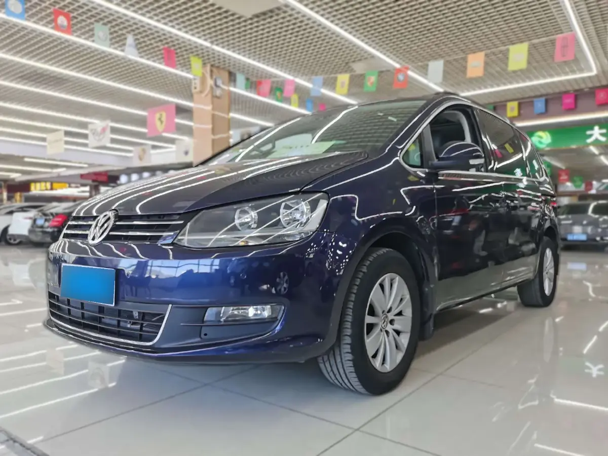 2013 Volkswagen Sharan 1.8T 160HP L4 6DCT