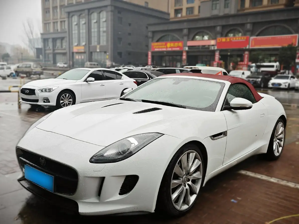 2013 Jaguar F-TYPE 3.0T 340HP V6 8AT
