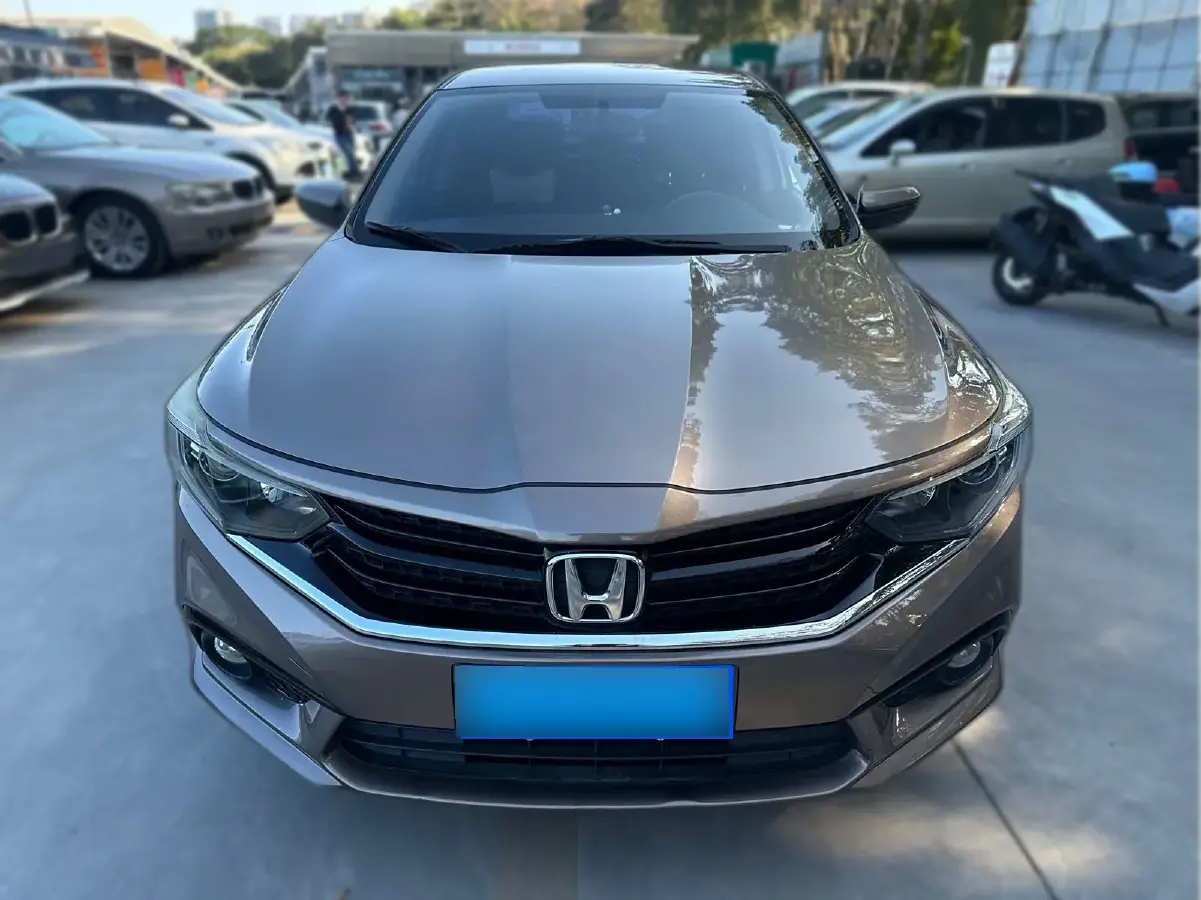 2019 Honda Envix 1.0T 122HP L3 CVT
