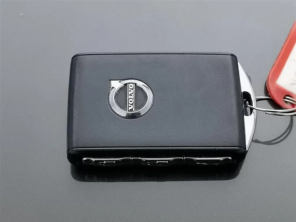 2019 Volvo V90 2.0T 254HP L4 8AT,autocango,china used car exporter,china ev exporter,chinese used car exporter,chinese used ev exporter