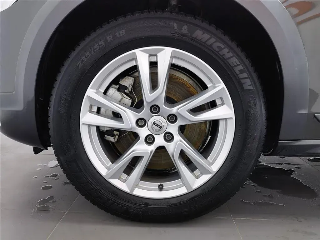 2019 Volvo V90 2.0T 254HP L4 8AT,autocango,china used car exporter,china ev exporter,chinese used car exporter,chinese used ev exporter