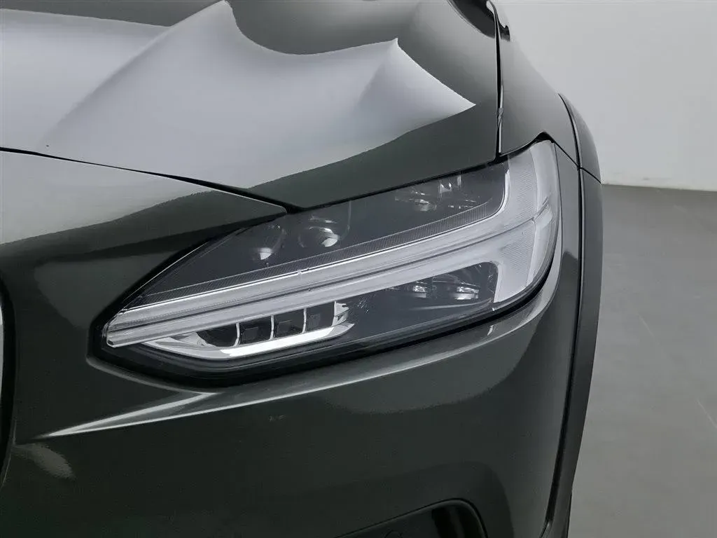 2019 Volvo V90 2.0T 254HP L4 8AT,autocango,china used car exporter,china ev exporter,chinese used car exporter,chinese used ev exporter