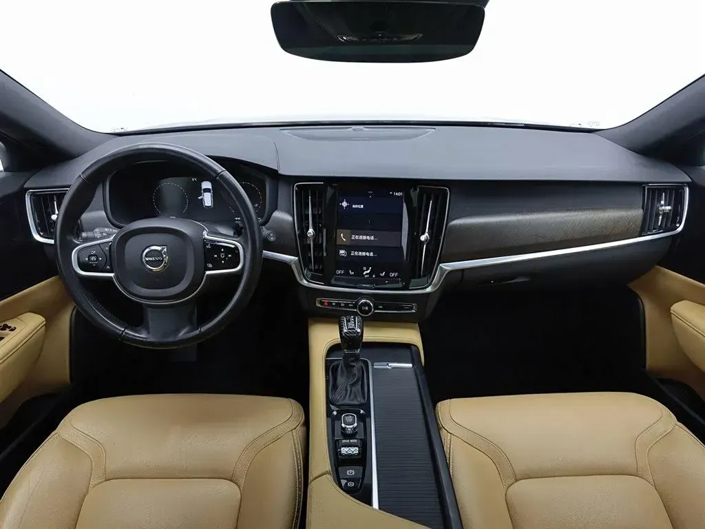 2019 Volvo V90 2.0T 254HP L4 8AT,autocango,china used car exporter,china ev exporter,chinese used car exporter,chinese used ev exporter