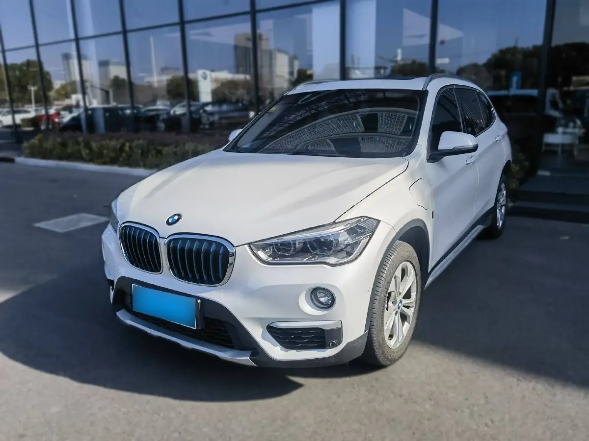 2019 BMW X1 1.5T 136HP L3 6AT PHEV