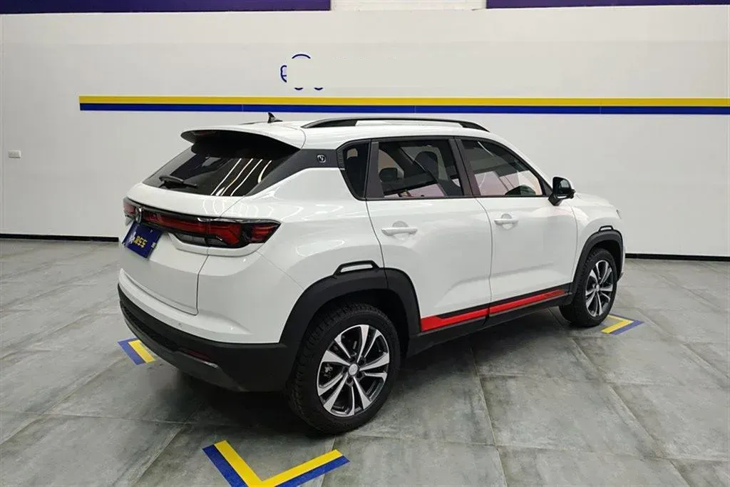 2023 ChangAn CS35 Plus 1.4T 160HP L4 7DCT,autocango,china used car exporter,china ev exporter,chinese used car exporter,chinese used ev exporter