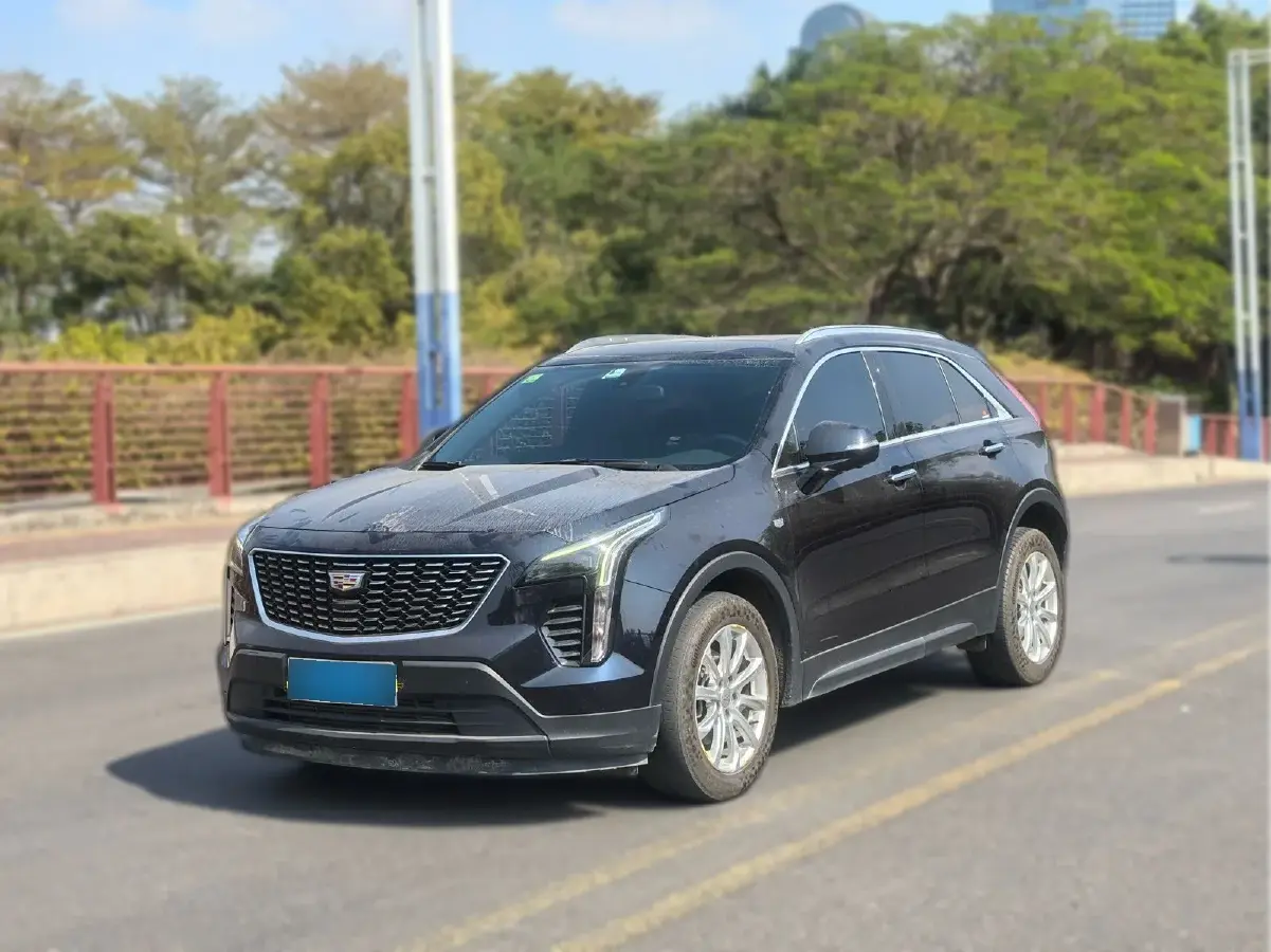 2021 Cadillac XT4 2.0T 237HP L4 9AT
