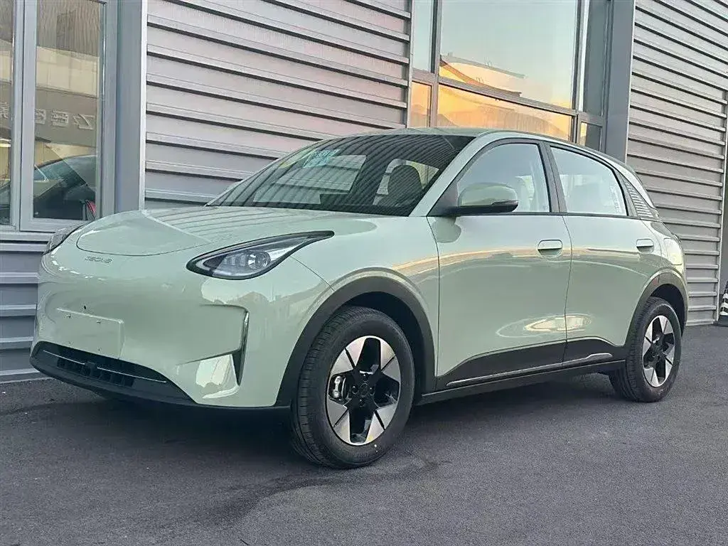 2025 Geely XingYuan BEV 30.12KWH
