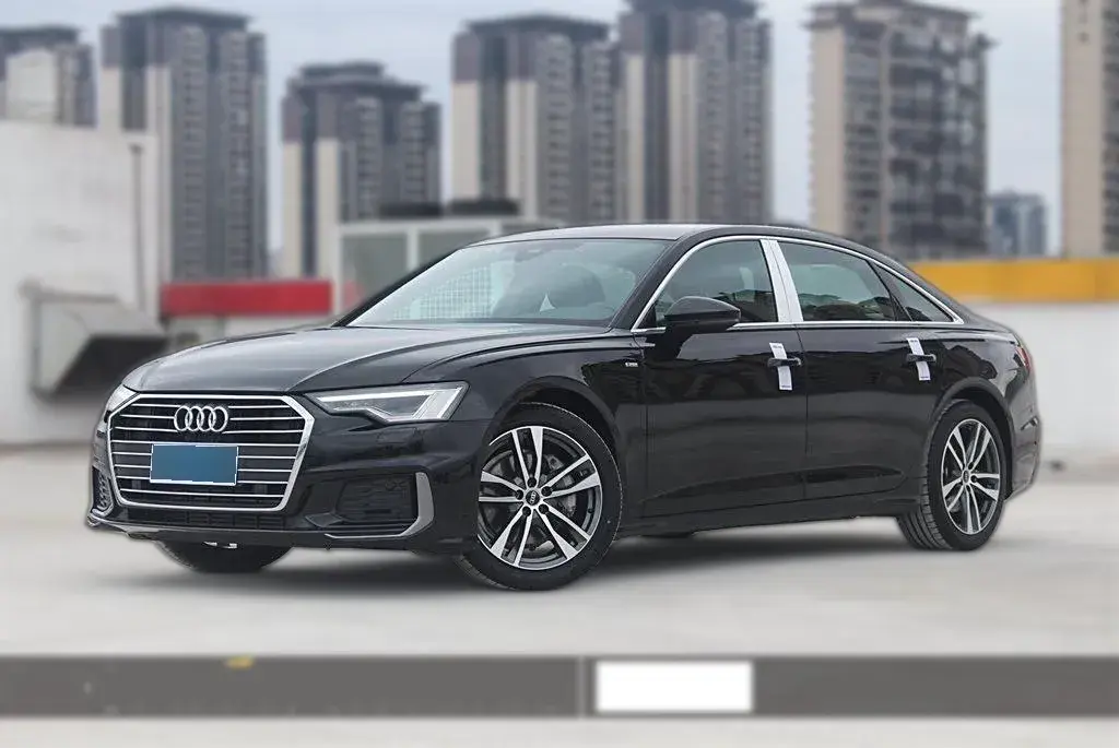 2022 Audi A6L 2.0T 190HP L4 7DCT